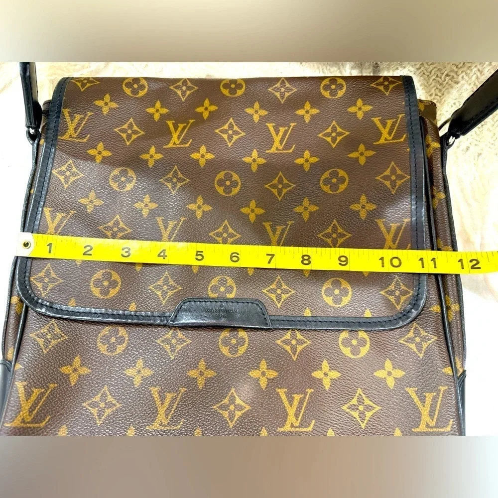 Louis Vuitton Monogram Messenger Bag in Brown and Black